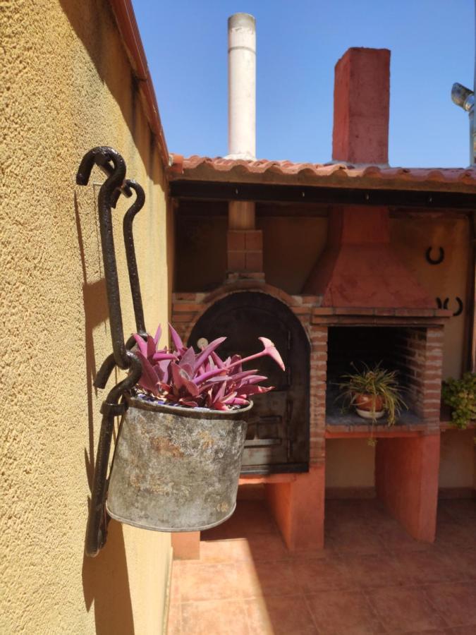 Casa Rural Iris Villanueva De Los Infantes Exterior photo